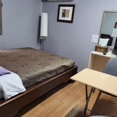 Sanaega Pension Villa ยางยาง ภายนอก รูปภาพ