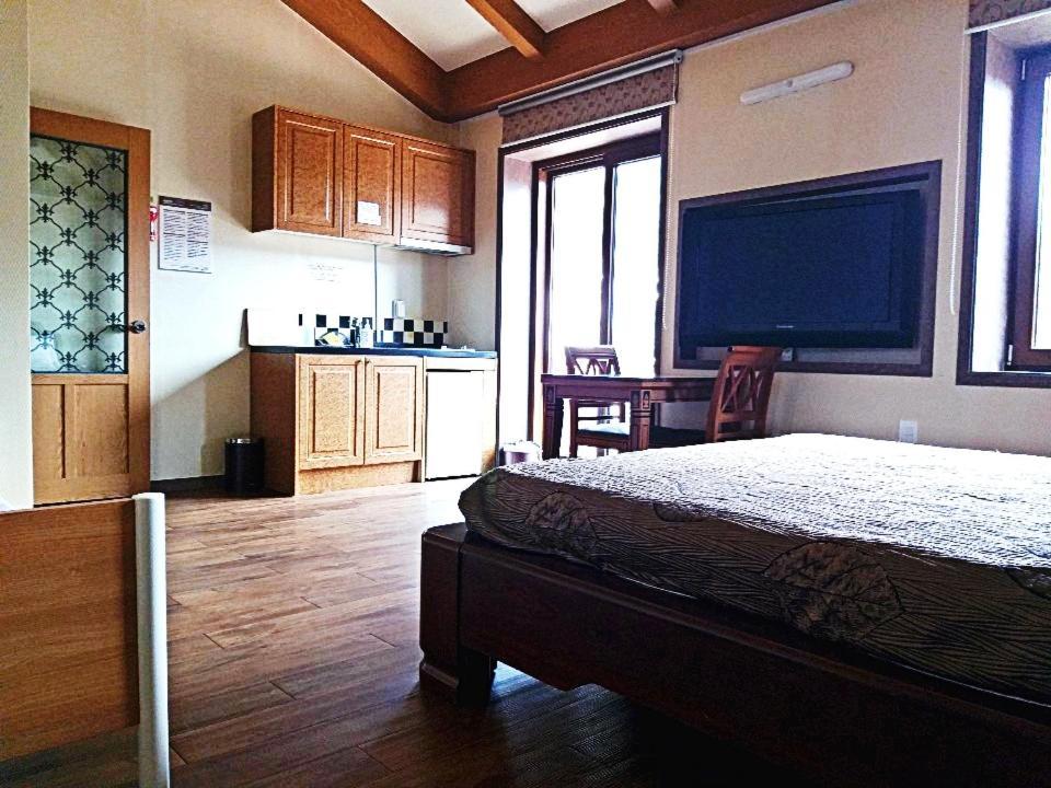 Sanaega Pension Villa ยางยาง ภายนอก รูปภาพ